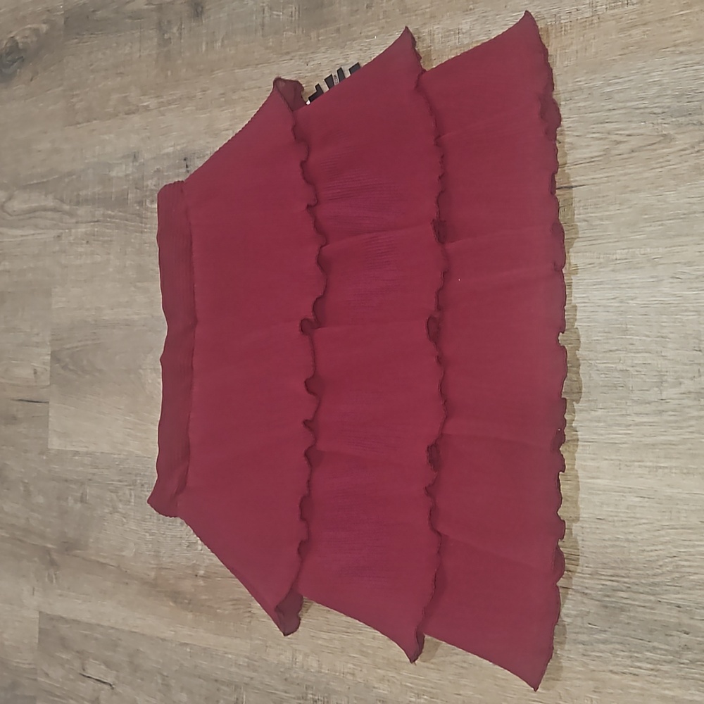 NWT HYFVE Burgundy Triple Layer Skirt, Sz Small